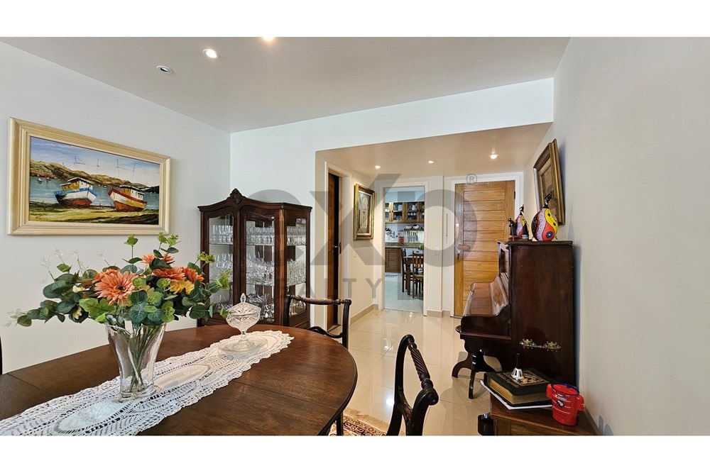 Imagem Apartamento com 3 Quartos à Venda, 140 m² em Pedro do Rio - Petrópolis