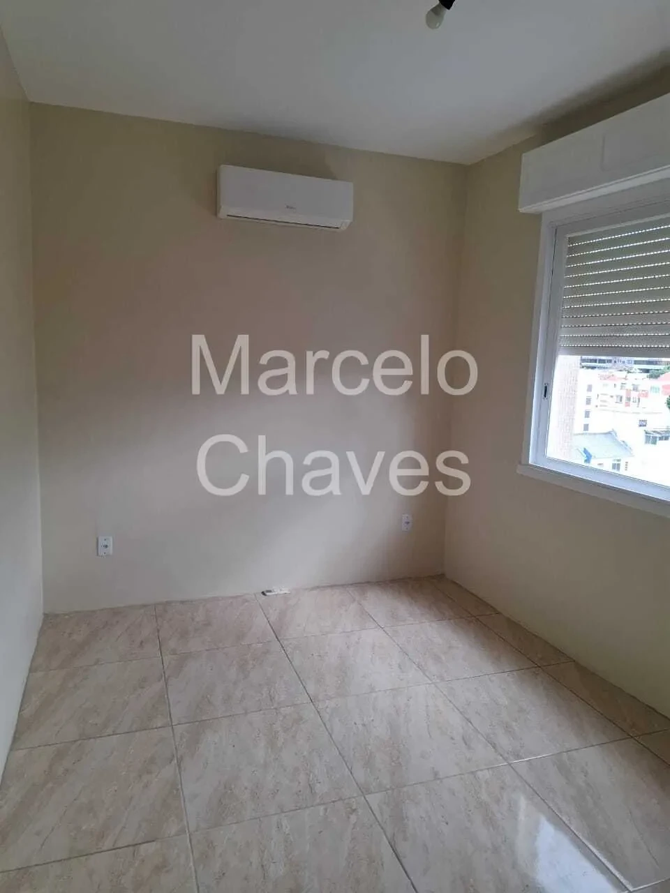 Imagem Apartamento com 3 Quartos à Venda, 111 m² em Santa Cecília - Porto Alegre