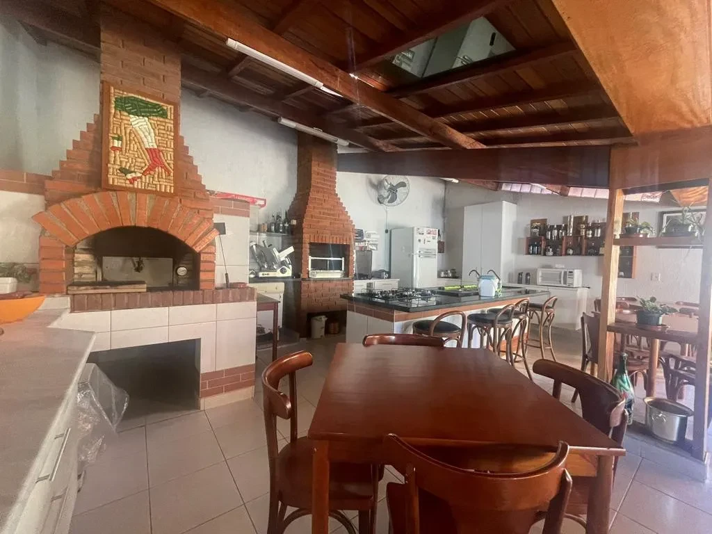 Imagem Sobrado com 3 Quartos à Venda, 386 m² em Vila Oliveira - Mogi das Cruzes