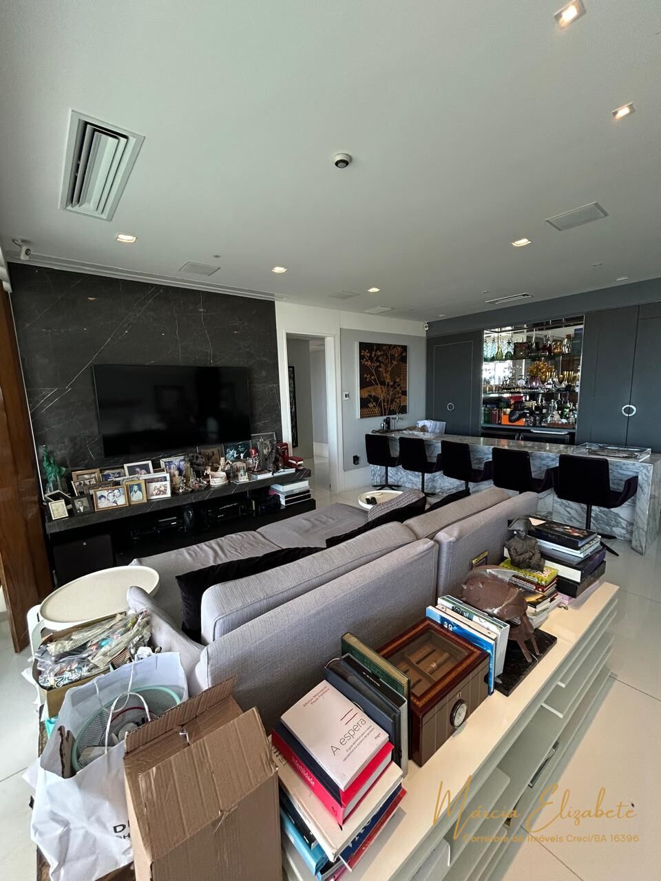 Foto do imóvel: Apartamento com 4 Quartos à Venda, 185 m² em Itaigara - Salvador