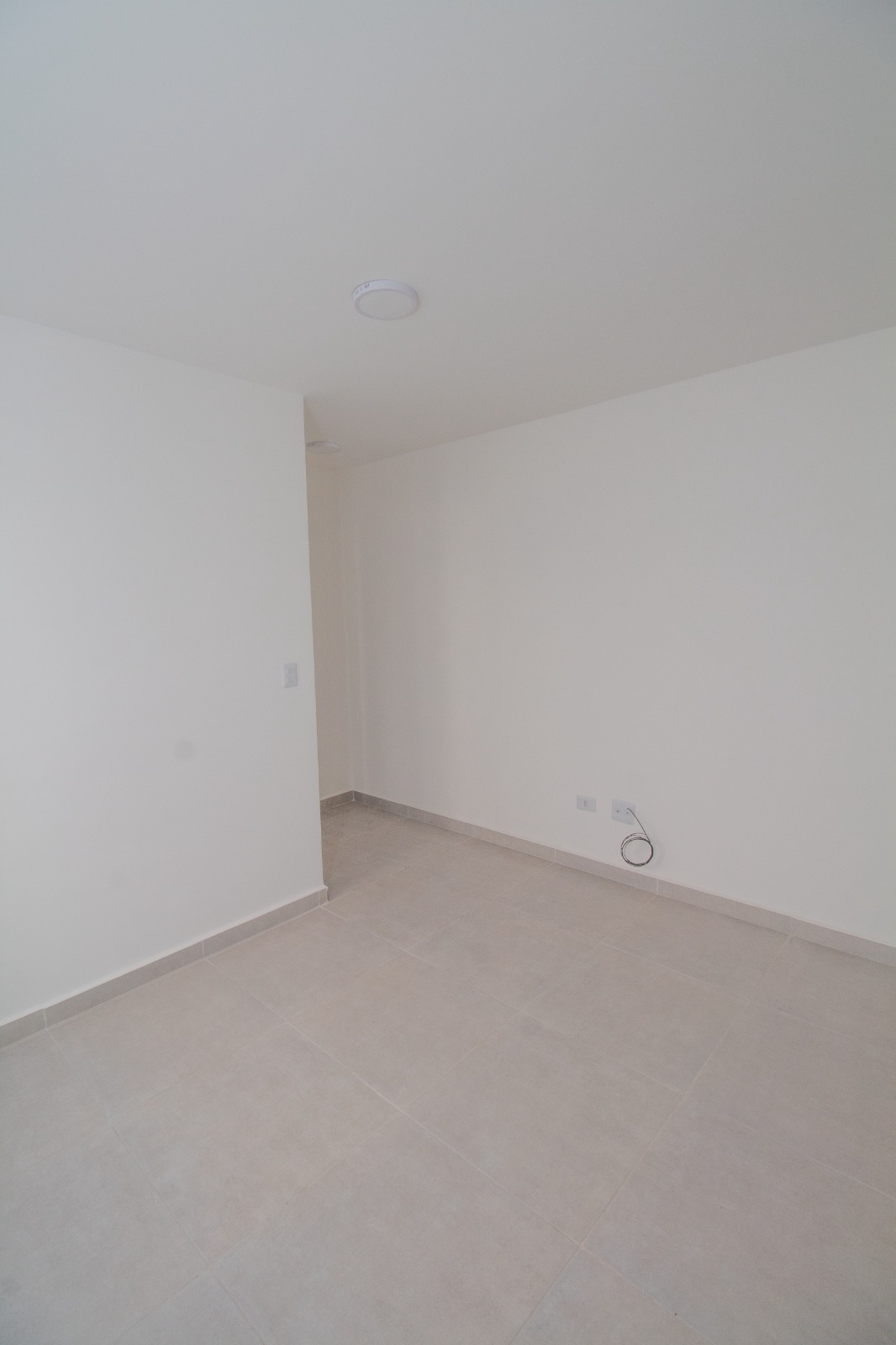 Foto do imóvel: Apartamento com 1 Quarto à Venda ou Locação, 32 m² em Parque São Lucas - São Paulo