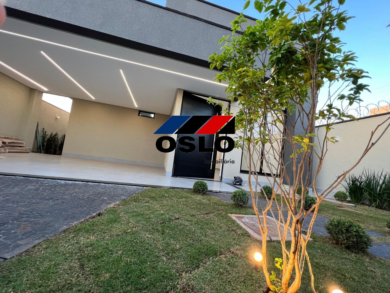 Imagem Casa com 4 Quartos à Venda, 192 m²em Moinho dos Ventos - Goiânia