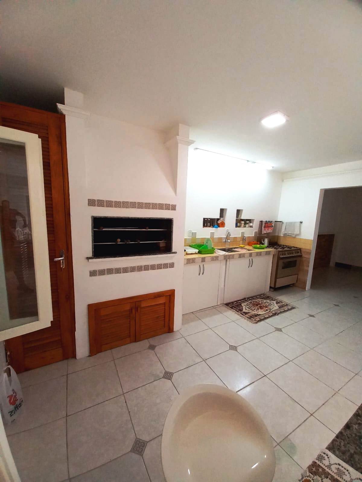 Imagem Sobrado com 3 Quartos à Venda, 213 m²em Zona Nova - Tramandaí