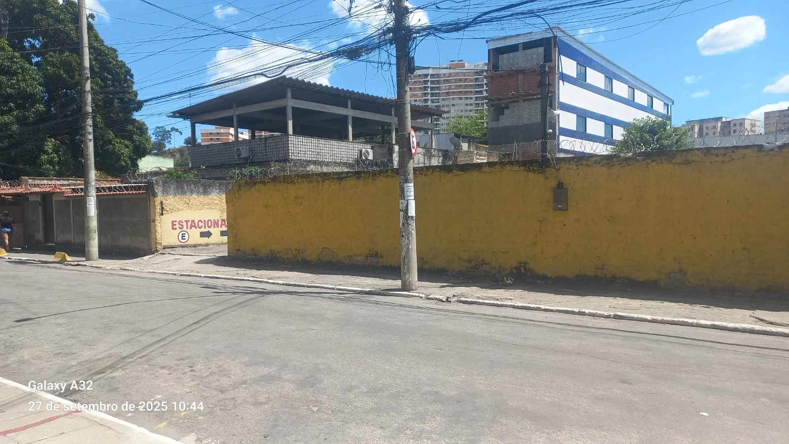 Imagem Terreno à Venda, 700 m² em Alcântara - São Gonçalo