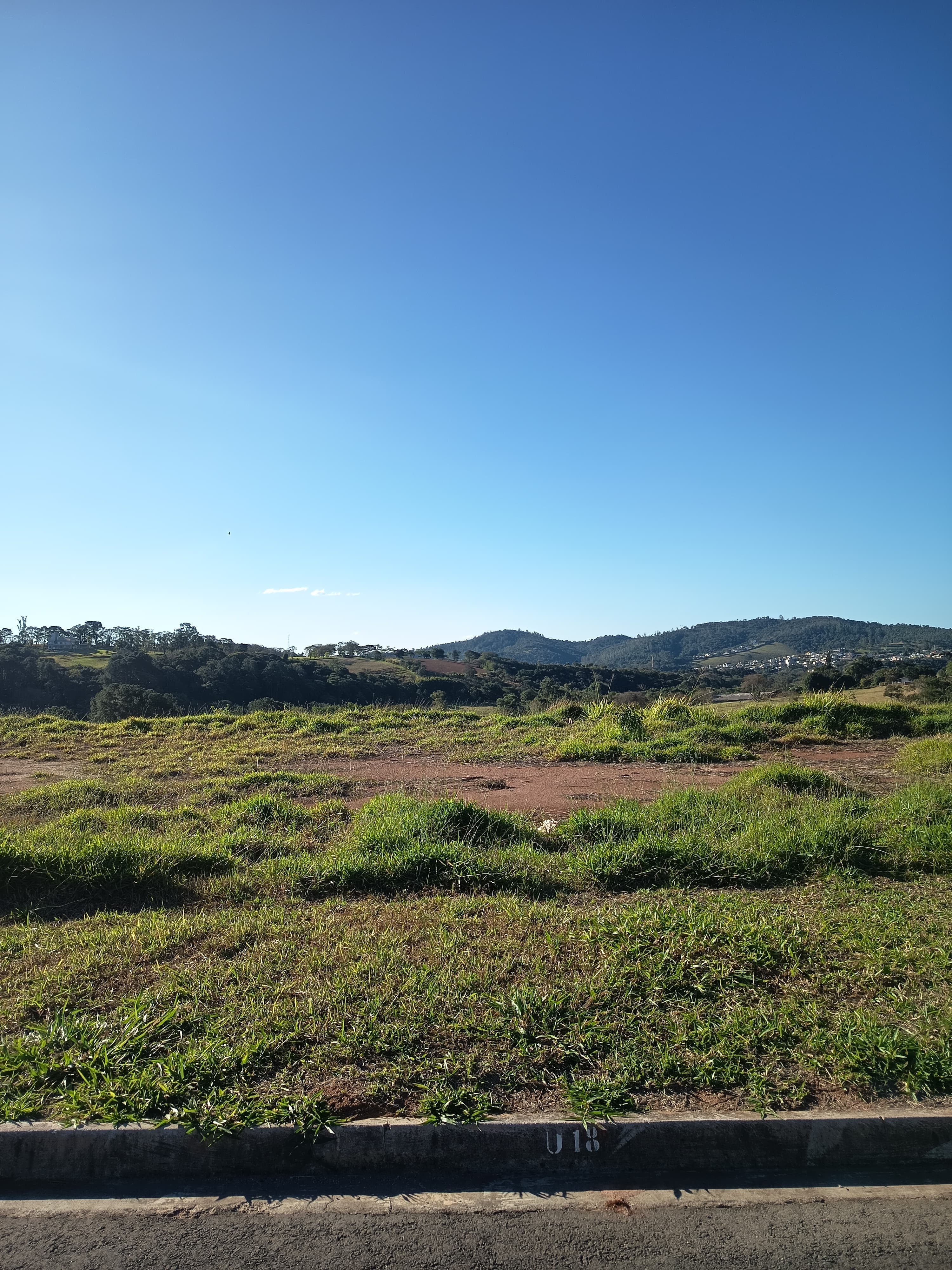 Imagem Terreno em Condomínio à Venda, 380 m² em Laranja Azeda - Atibaia
