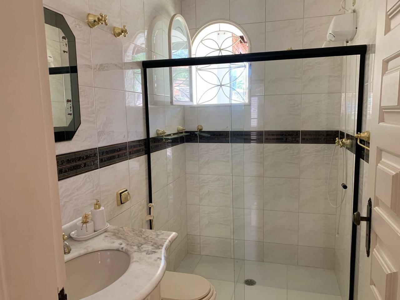 Imagem Chácara com 5 Quartos à Venda, 681 m² em Lagos de Santa Helena - Bragança Paulista