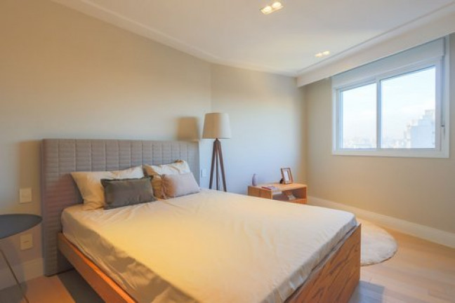 Imagem Apartamento com 3 Quartos à Venda, 212 m² em Vila Nova Conceição - São Paulo