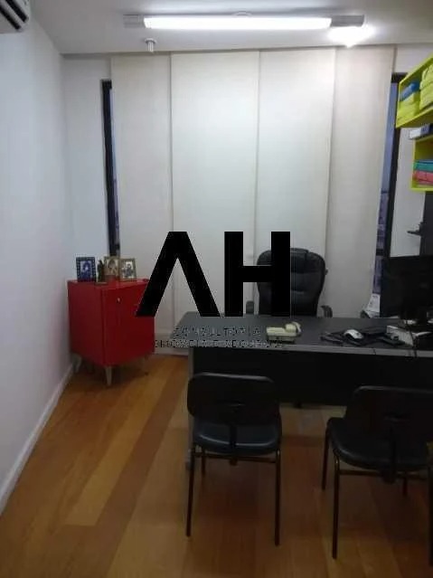 Imagem Sala Comercial à Venda, 56 m²em Centro - Niterói