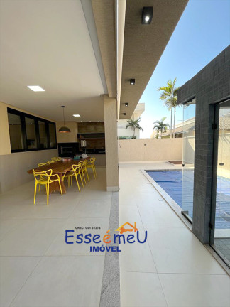 Imagem Casa de Condomínio com 5 Quartos à Venda, 306 m² em Jardins Madri - Goiânia