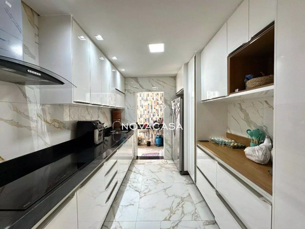 Foto do imóvel: Casa com 5 Quartos à Venda, 250 m² em Rio Branco - Belo Horizonte