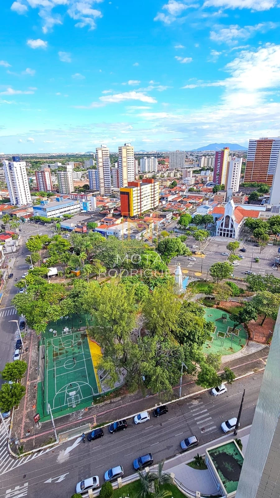 Foto do imóvel: Apartamento com 3 Quartos à Venda, 142 m² em Fátima - Fortaleza