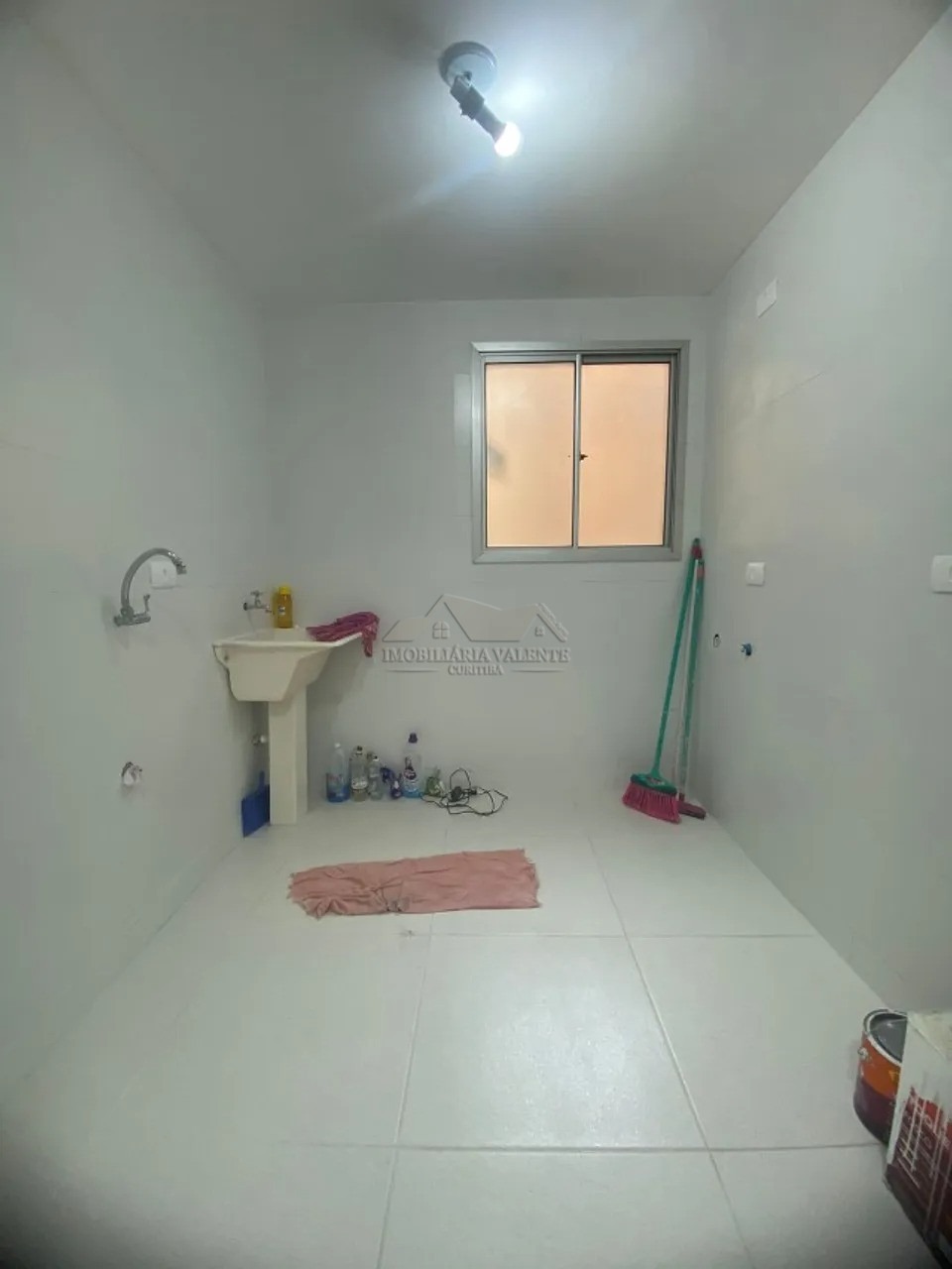 Imagem Apartamento com 2 Quartos à Venda, 49 m² em Fazendinha - Curitiba