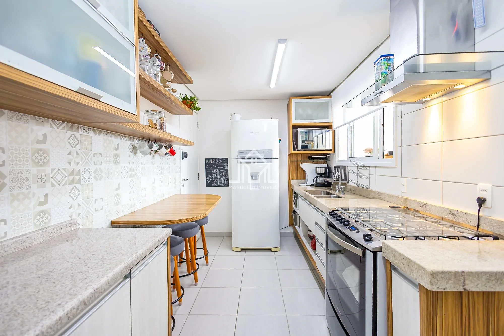 Imagem Apartamento com 4 Quartos à Venda, 131 m² em Cidade Industrial - Curitiba
