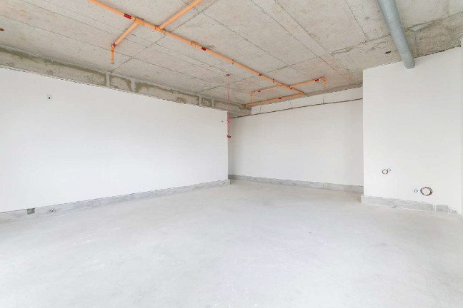 Sala Comercial à Venda ou Locação,  em Várzea da Barra Funda - São Paulo