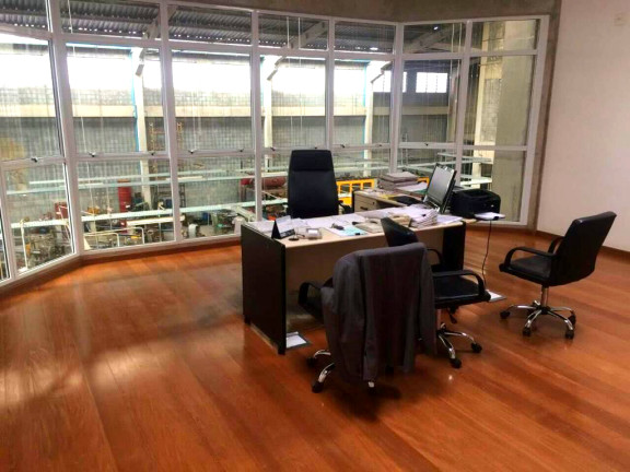 Galpão à Venda, 3 m²em Fundação - São Caetano do Sul