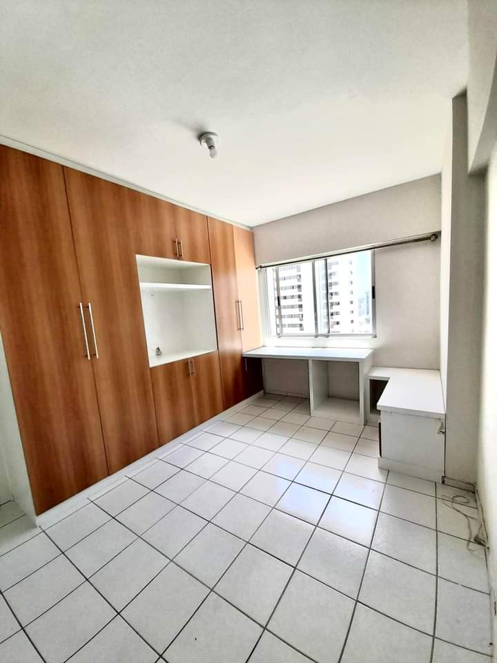 Imagem Apartamento com 2 Quartos à Venda, 56 m²em Tirol - Natal