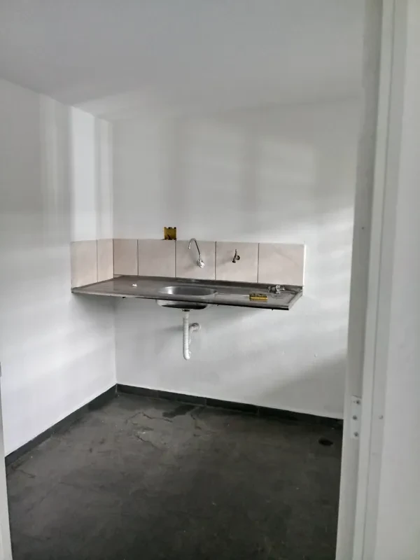 Foto do imóvel: Galpão para Alugar, 330 m² em Jardim Jaraguá (São Domingos) - São Paulo