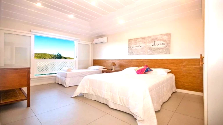 Imagem Casa com 6 Quartos à Venda, 580 m² em Ferradura - Armação dos Búzios