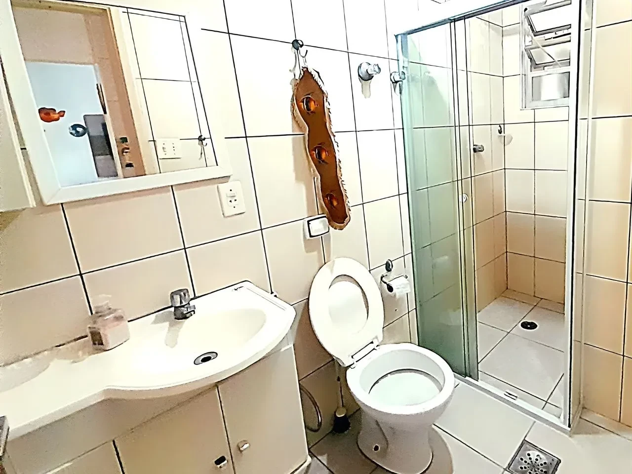 Imagem Apartamento com 1 Quarto à Venda ou Locação, 70 m² em Boqueirão - Santos