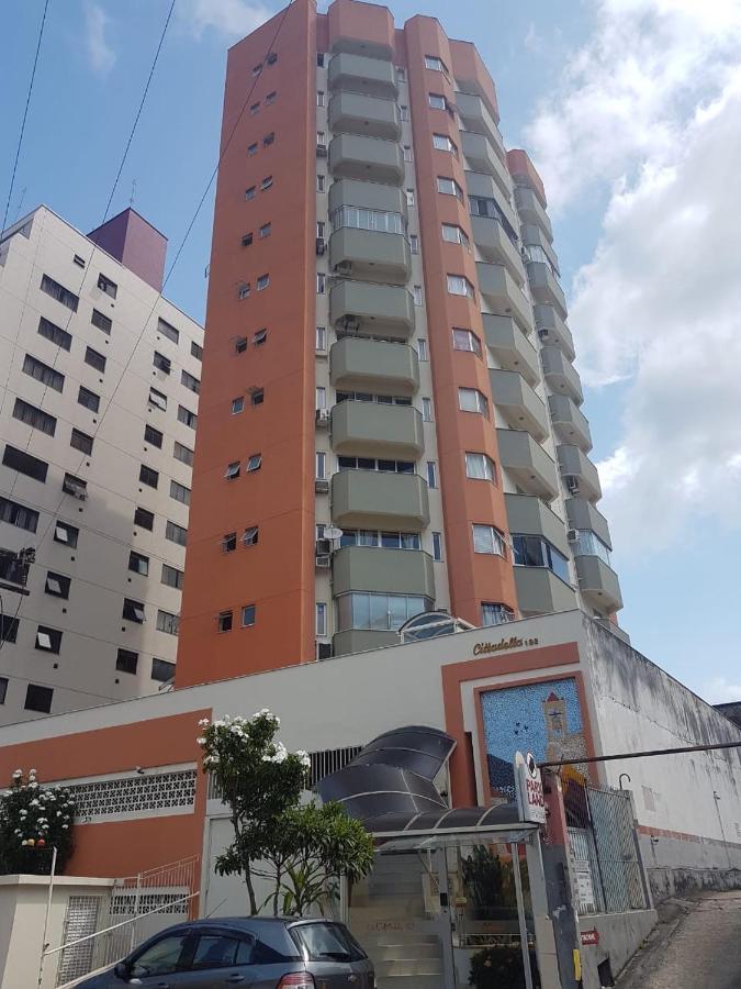 Imagem Apartamento com 1 Quarto à Venda, 33 m²em Centro - Florianópolis