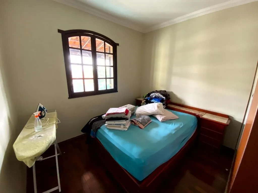 Imagem Casa com 4 Quartos à Venda, 200 m² em Tupi A - Belo Horizonte
