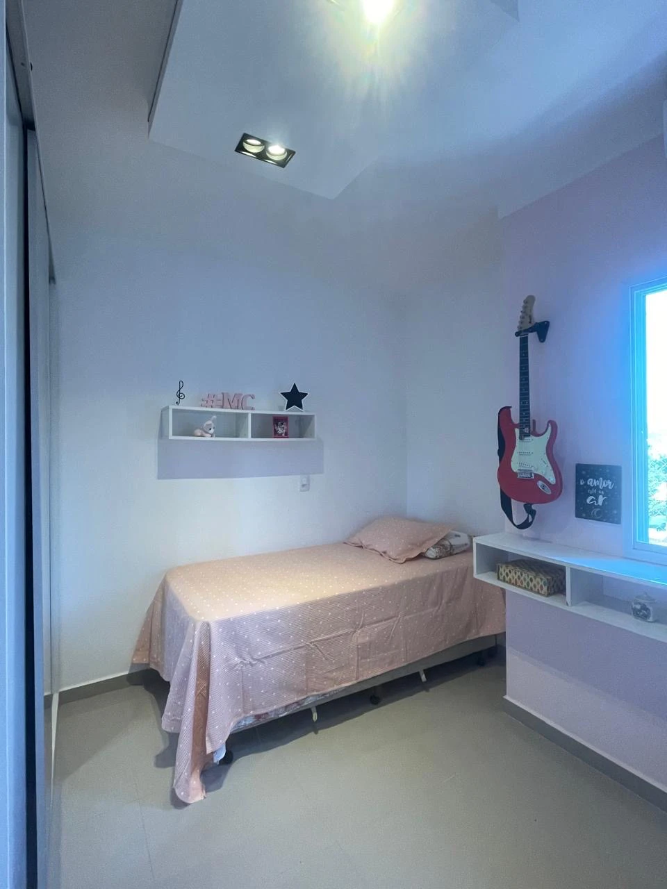 Foto do imóvel: Apartamento com 3 Quartos à Venda ou Locação, 101 m² em Sumaré - Caraguatatuba