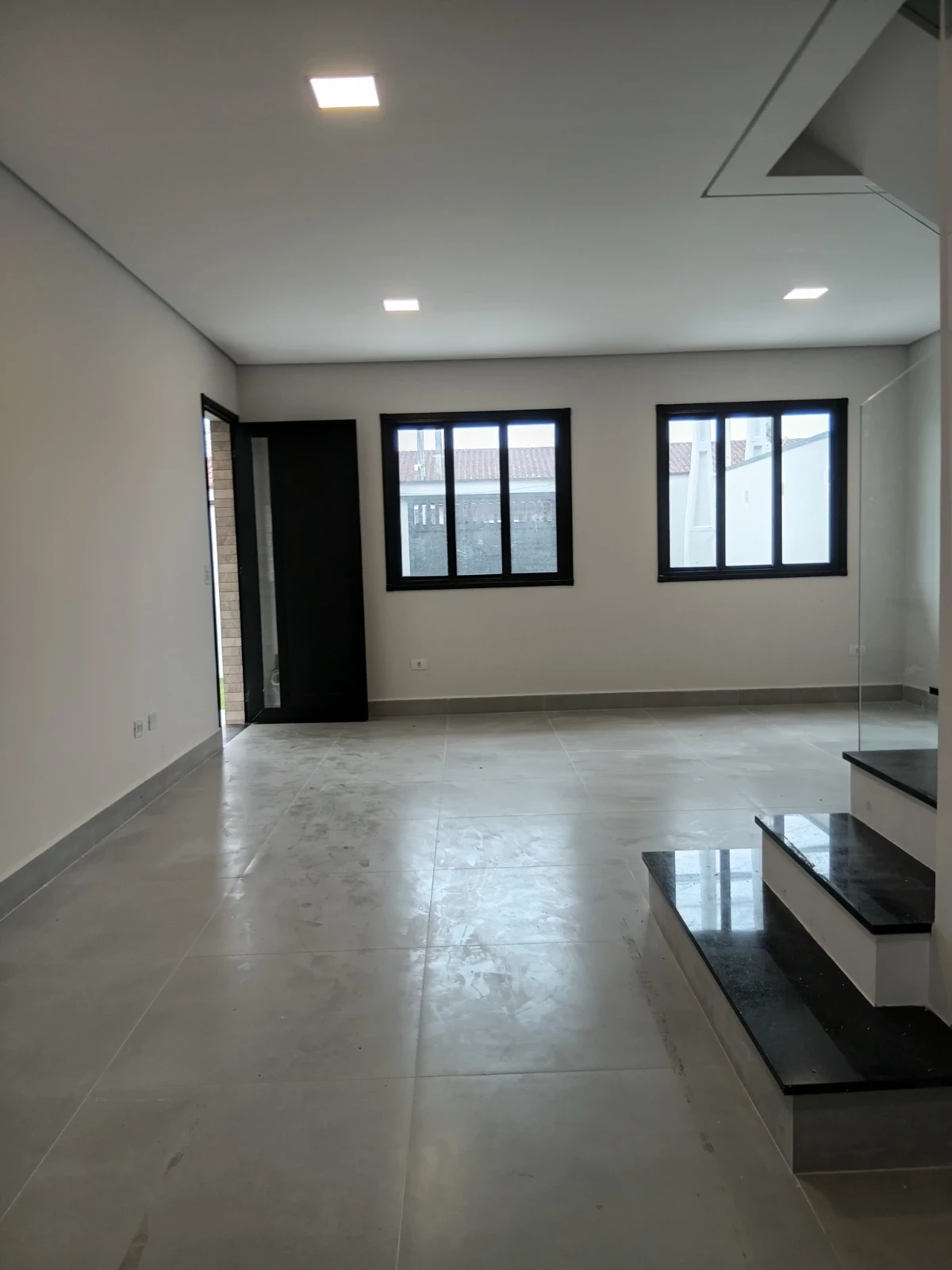 Foto do imóvel: Sobrado à Venda, 87 m² em Jardim Vicente de Carvalho - Bertioga