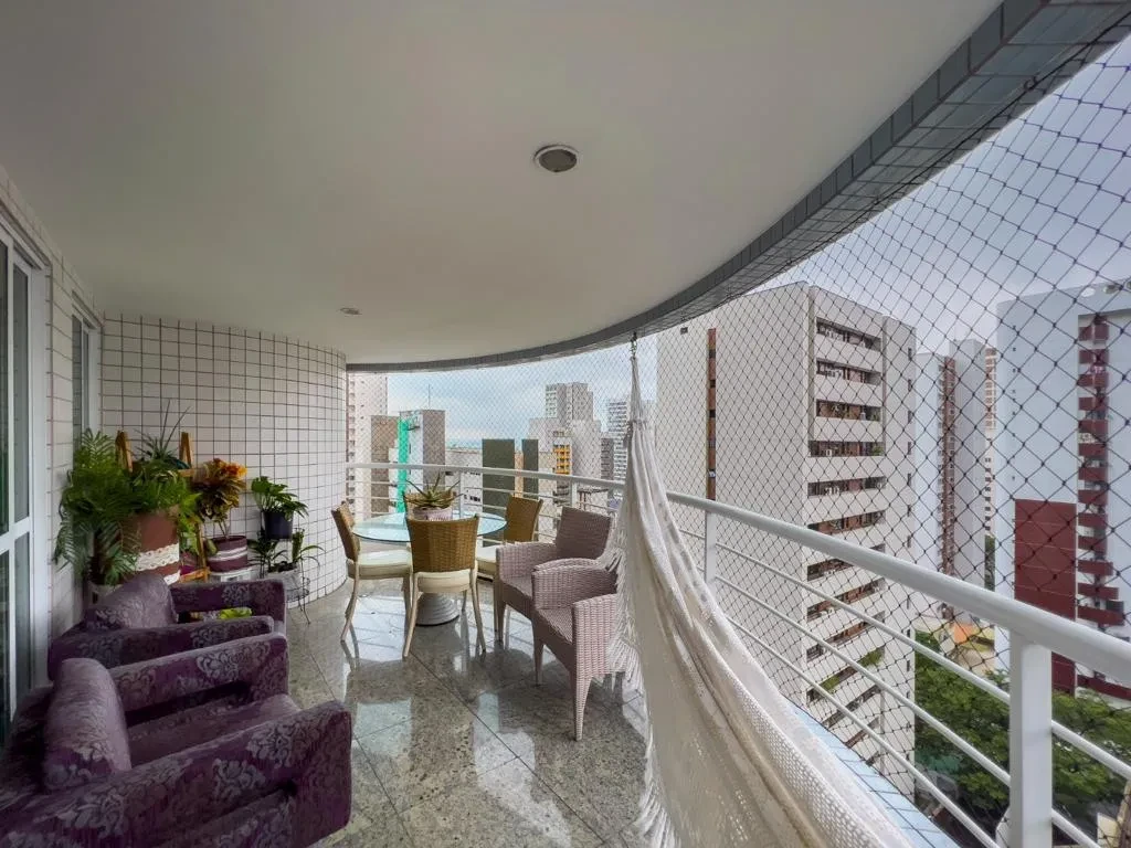 Imagem Apartamento com 3 Quartos à Venda, 217 m² em Meireles - Fortaleza