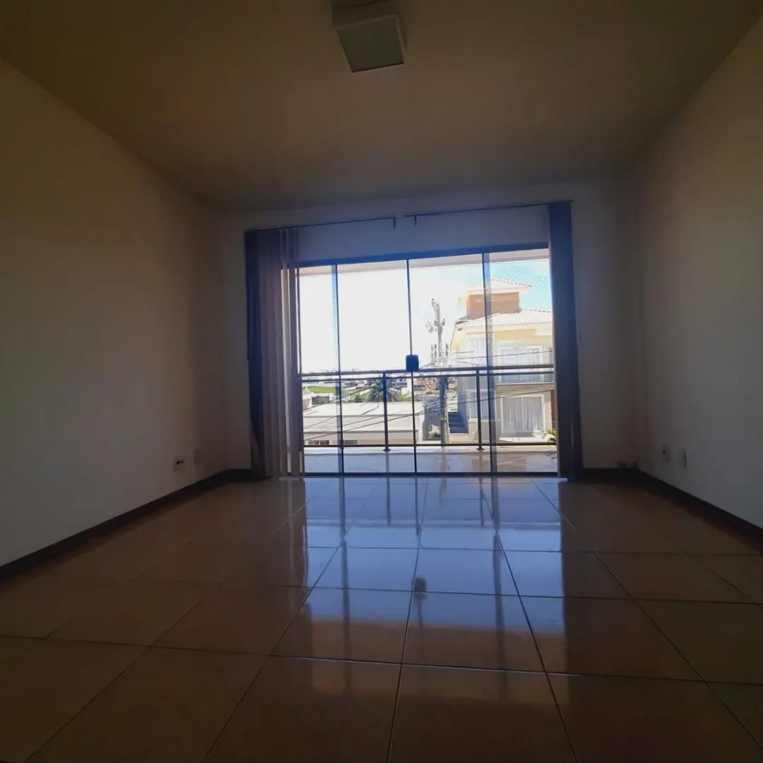 Imagem Casa de Condomínio com 3 Quartos para Alugar, 999 m²em Lagoa - Macaé