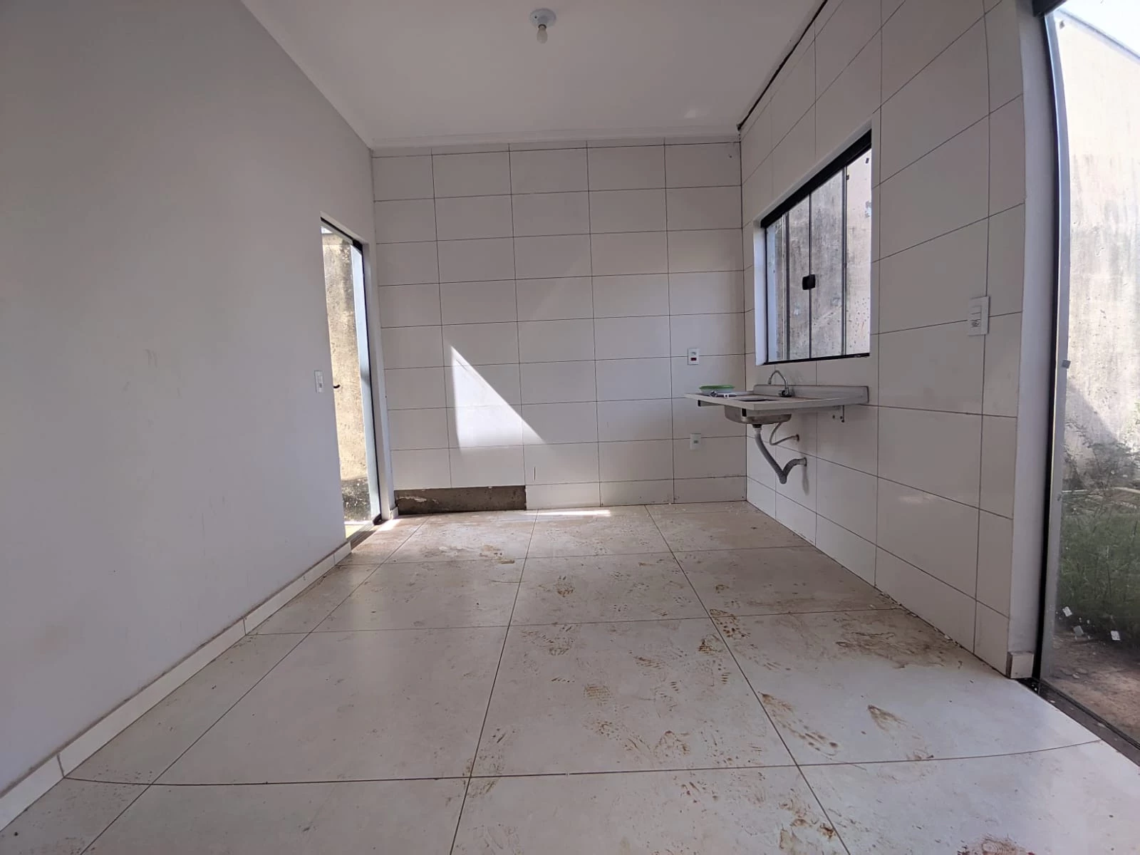 Foto do imóvel: Casa com 2 Quartos à Venda ou Locação, 50 m² em Parque das Árvores - Araras