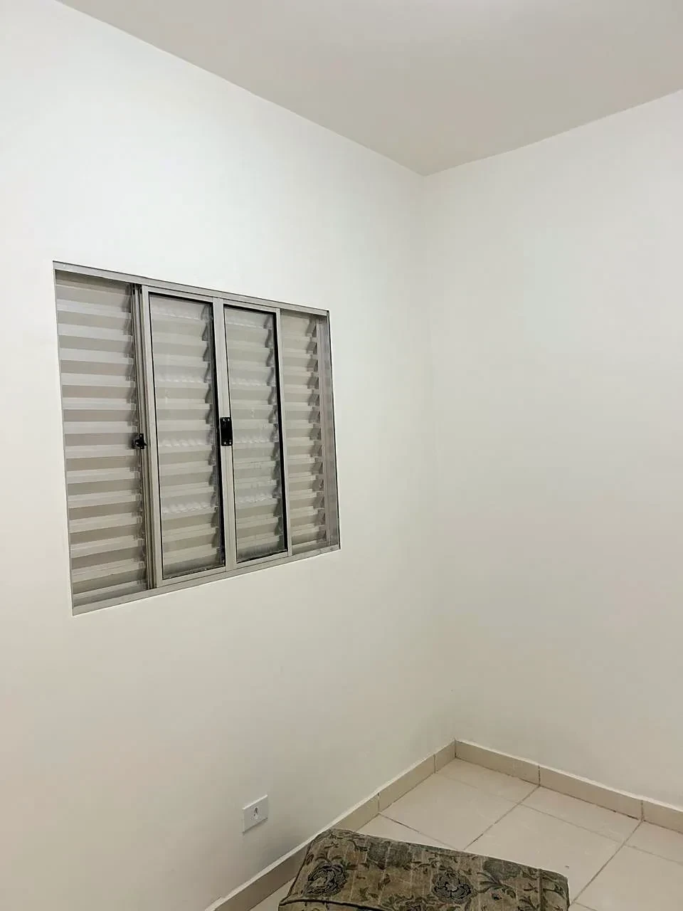 Imagem Casa com 2 Quartos para Alugar, 55 m² em Jardim Iracema - Taboão da Serra