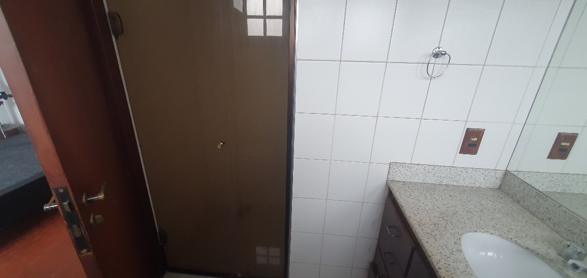 Imagem Sobrado com 3 Quartos à Venda, 189 m²em Jardim Paulistano - São Paulo