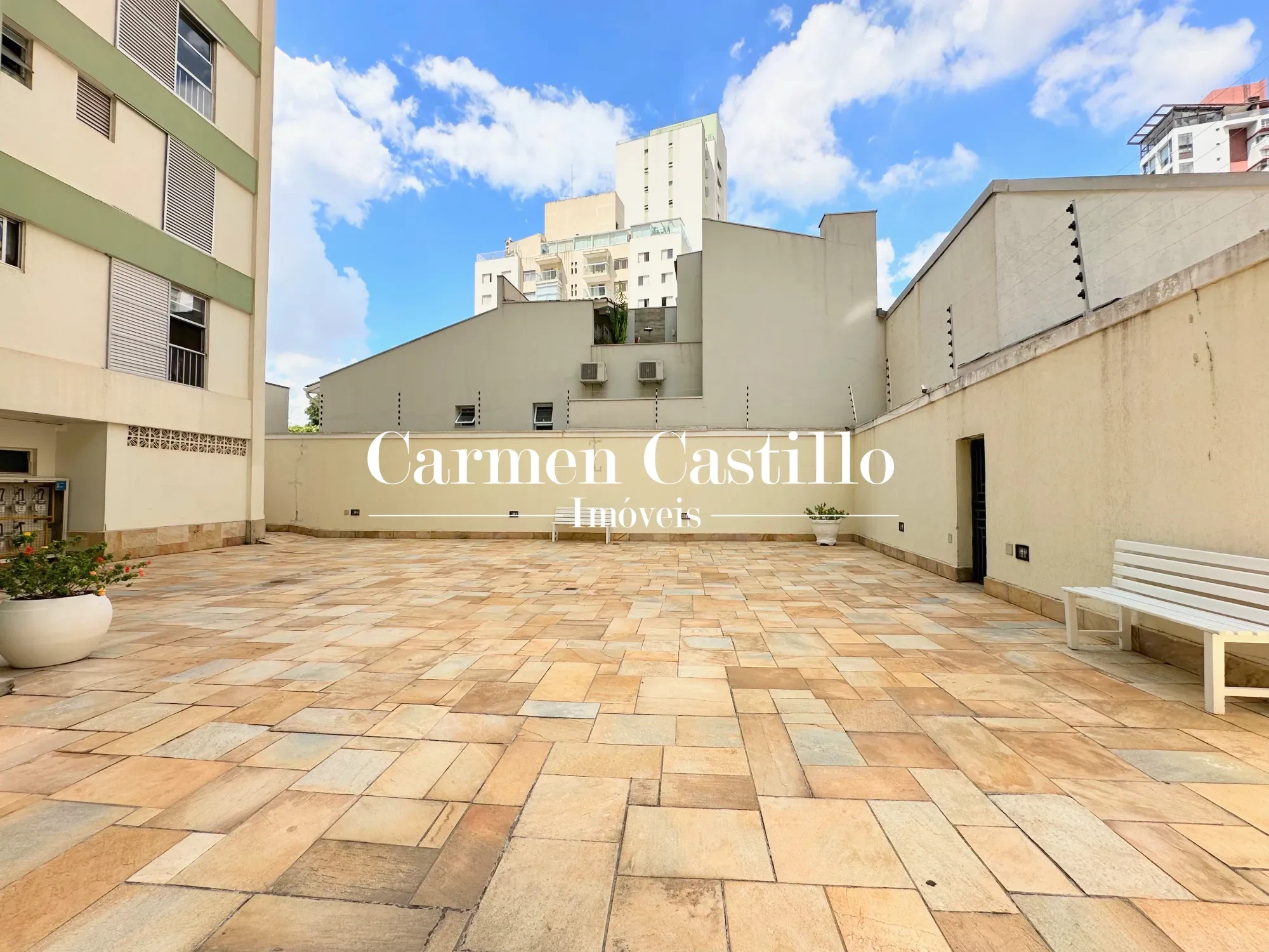 Imagem Apartamento com 3 Quartos à Venda, 100 m² em Jardim das Acácias - São Paulo