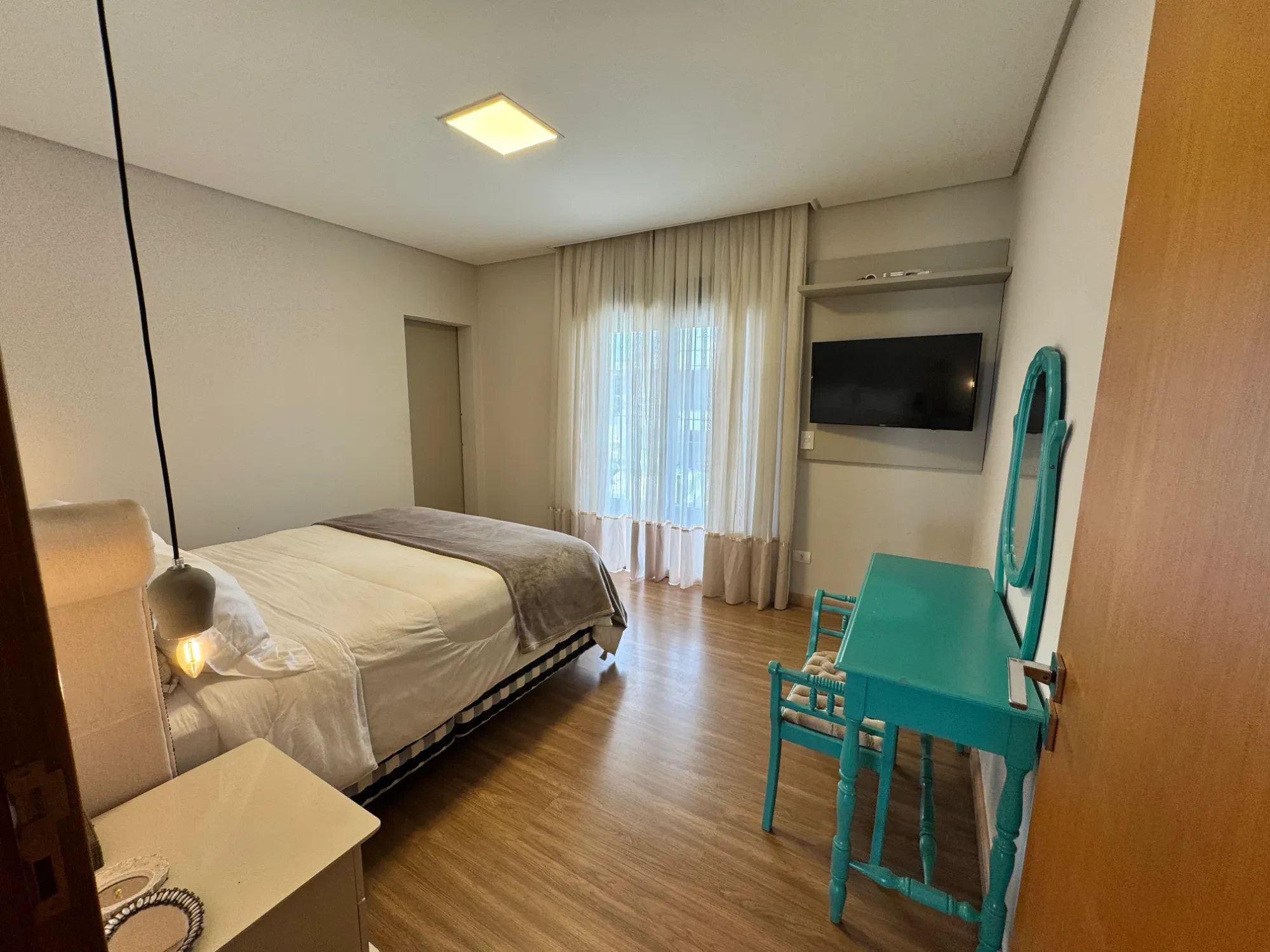 Foto do imóvel: Sobrado com 5 Quartos à Venda, 325 m² em Condomínio Residencial Monaco - São José dos Campos