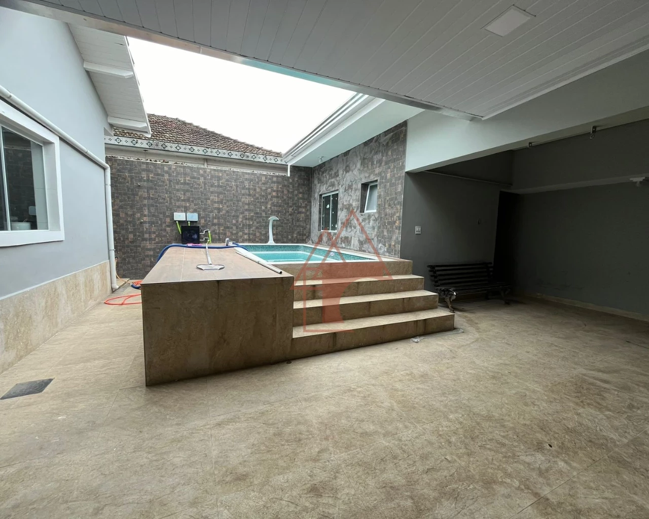 Imagem Casa com 4 Quartos à Venda, 230 m² em Jardim Casqueiro - Cubatão