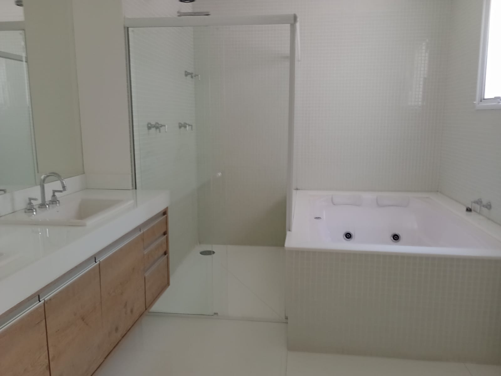 Imagem Casa de Condomínio com 4 Quartos à Venda, 380 m²em Alphaville - Santana de Parnaíba