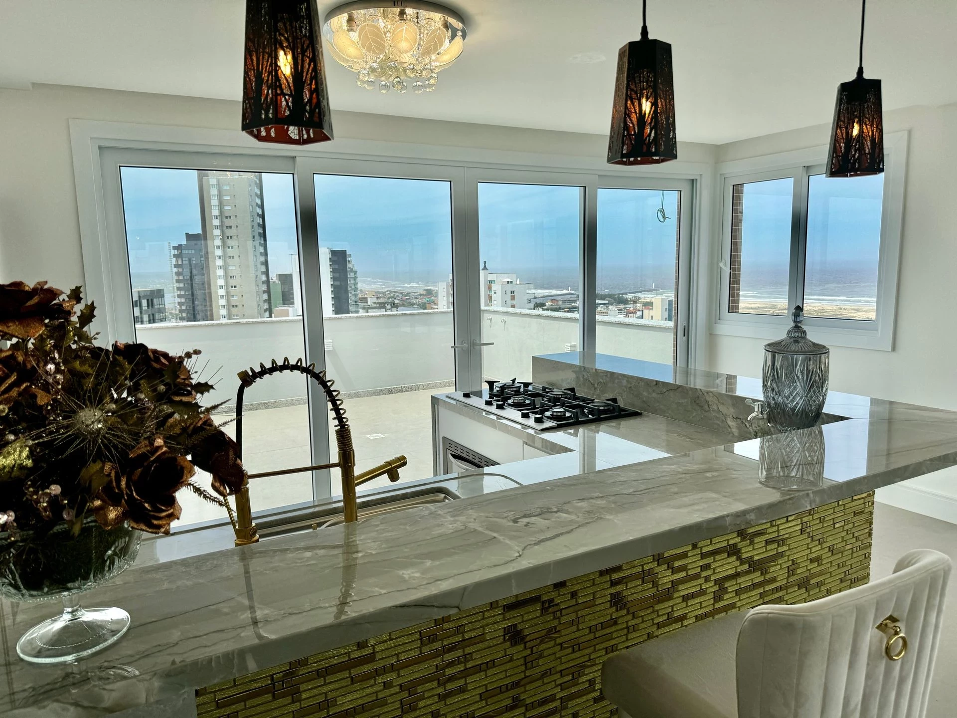 Imagem Cobertura com 3 Quartos à Venda, 276 m² em Torres - Torres