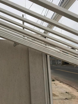Sobrado com 2 Quartos à Venda,  em Jardim Santa Marina - Sorocaba