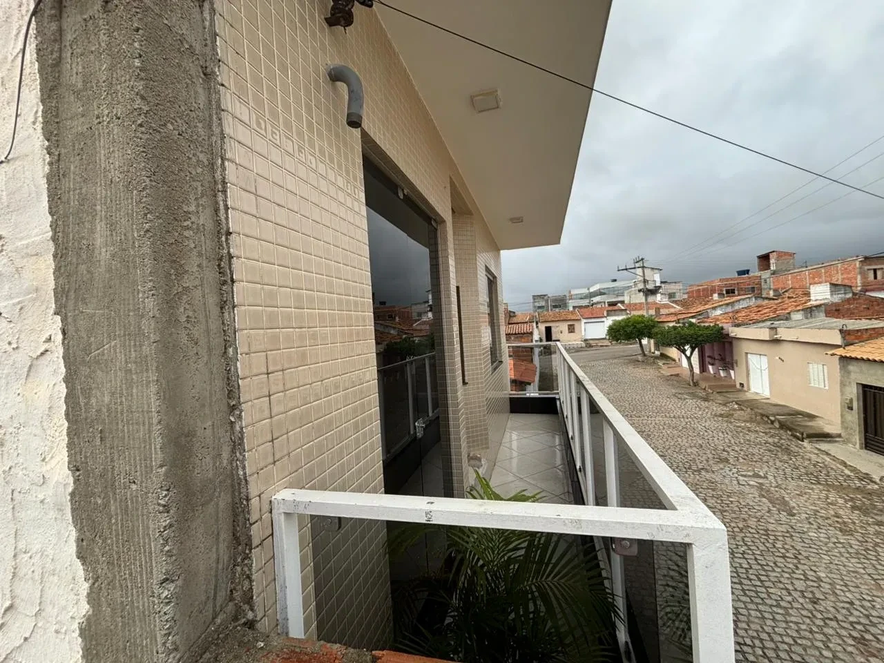 Imagem Sobrado com 5 Quartos à Venda, 6 m² em Coronel João Sá - Coronel João Sá