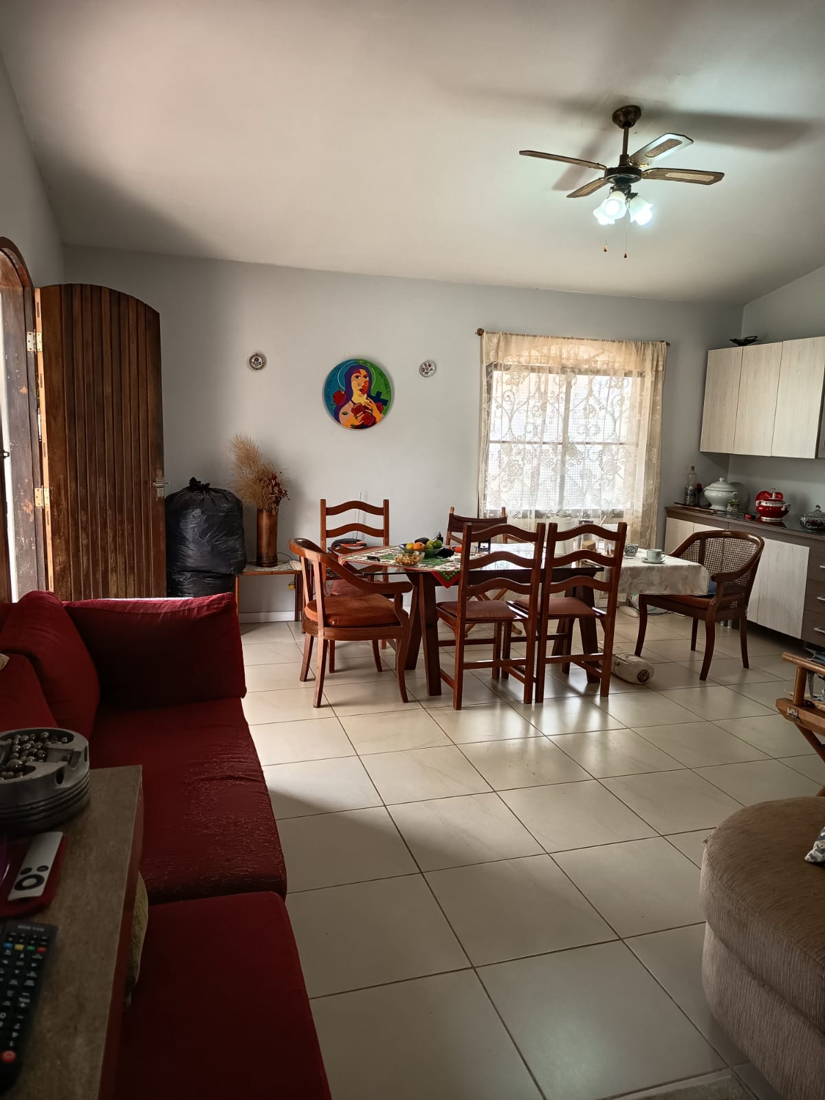 Imagem Casa com 3 Quartos à Venda, 144 m² em Vila Petrópolis - Atibaia