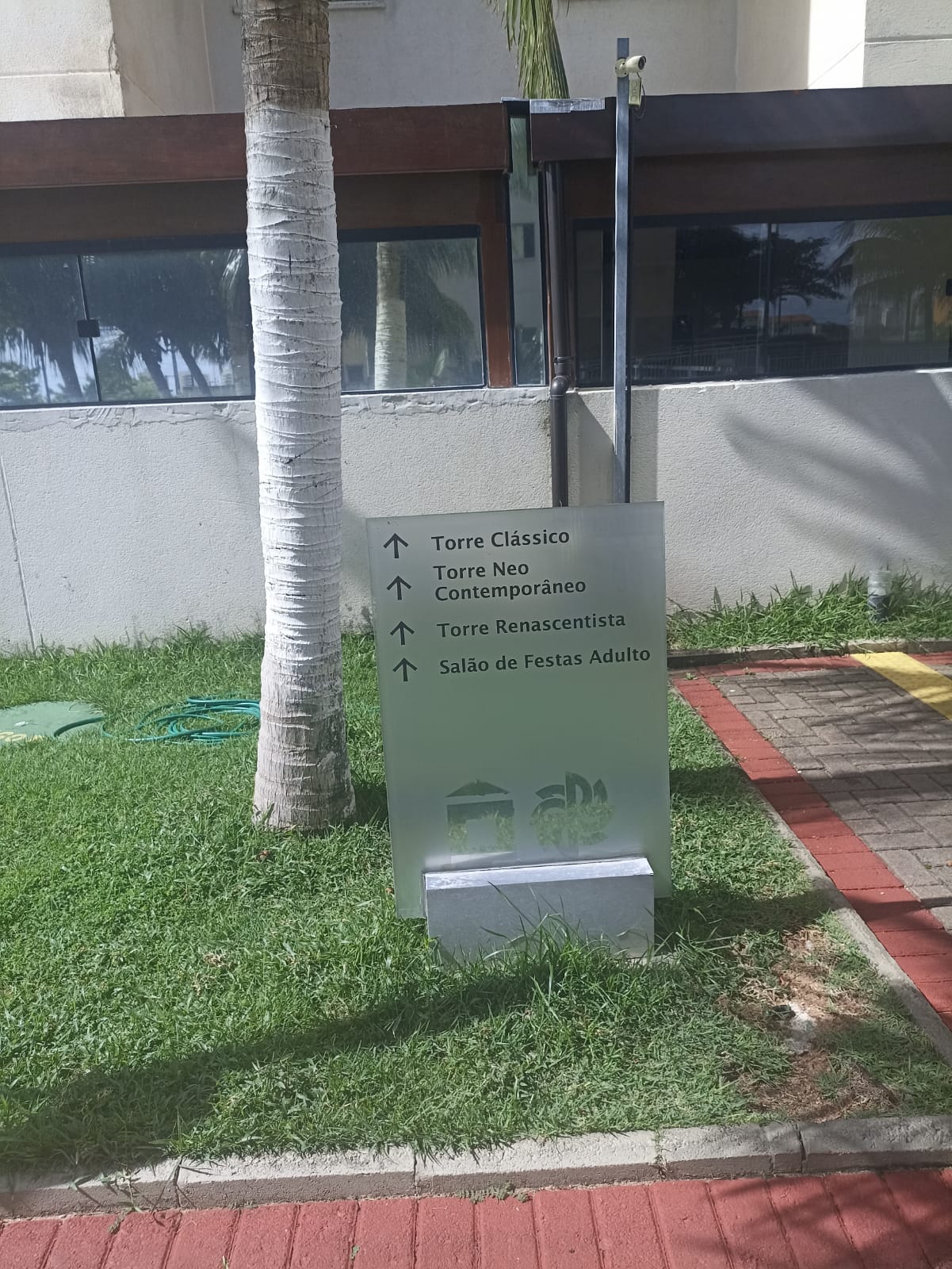 Imagem Apartamento com 3 Quartos para Alugar, 69 m²em Nova Parnamirim - Parnamirim