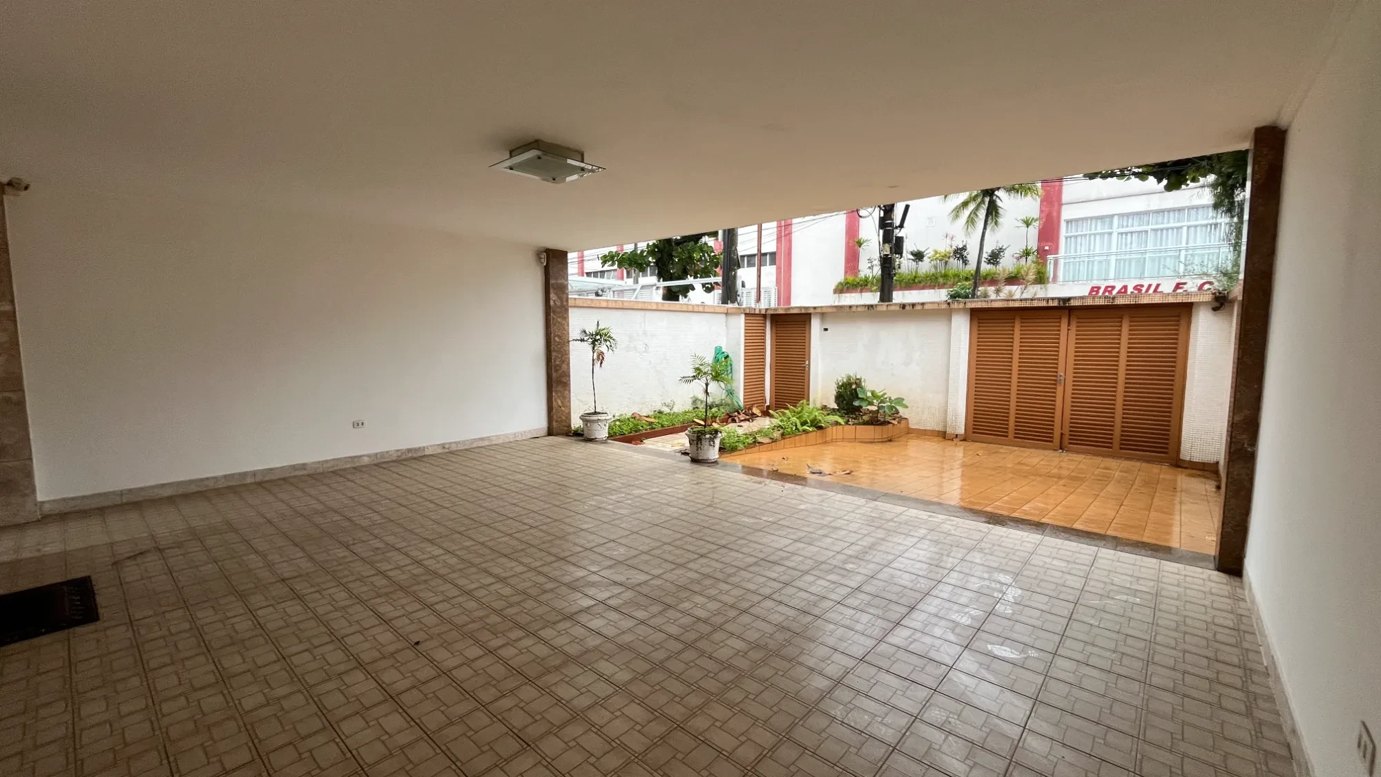Imagem Sobrado com 4 Quartos à Venda, 295 m² em Aparecida - Santos