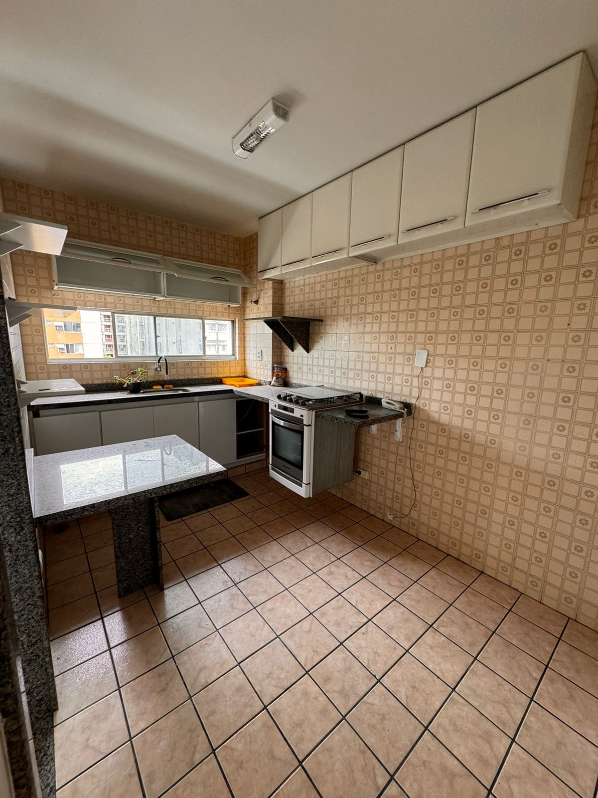 Foto do imóvel: Apartamento com 3 Quartos à Venda, 95 m² em Espinheiro - Recife