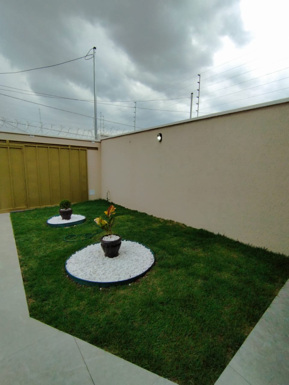Imagem Casa com 2 Quartos à Venda, 85 m²em Jardim Himalaia - Aparecida de Goiânia