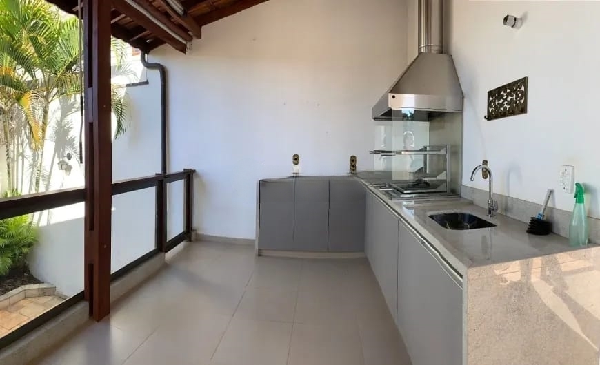 Imagem Casa com 4 Quartos à Venda, 244 m² em Jardim Santa Genebra - Campinas