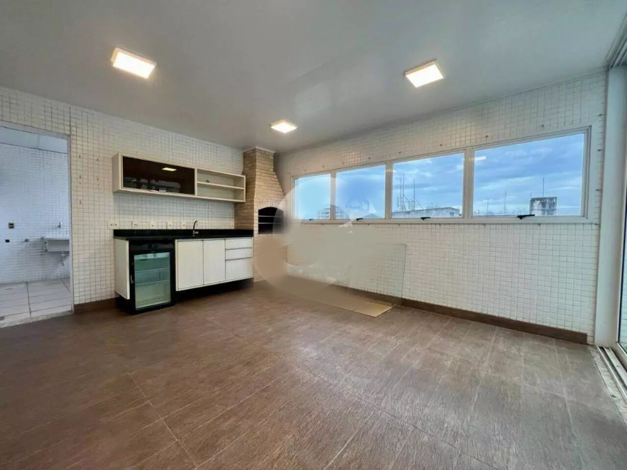 Imagem Cobertura com 4 Quartos à Venda, 300 m²em Icaraí - Niterói