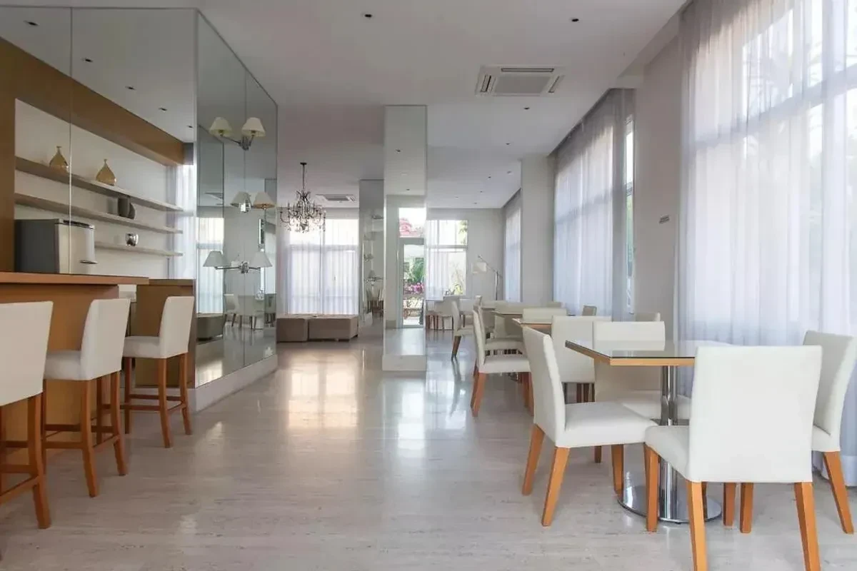 Imagem Apartamento com 4 Quartos à Venda, 230 metros em Aclimação - São Paulo
