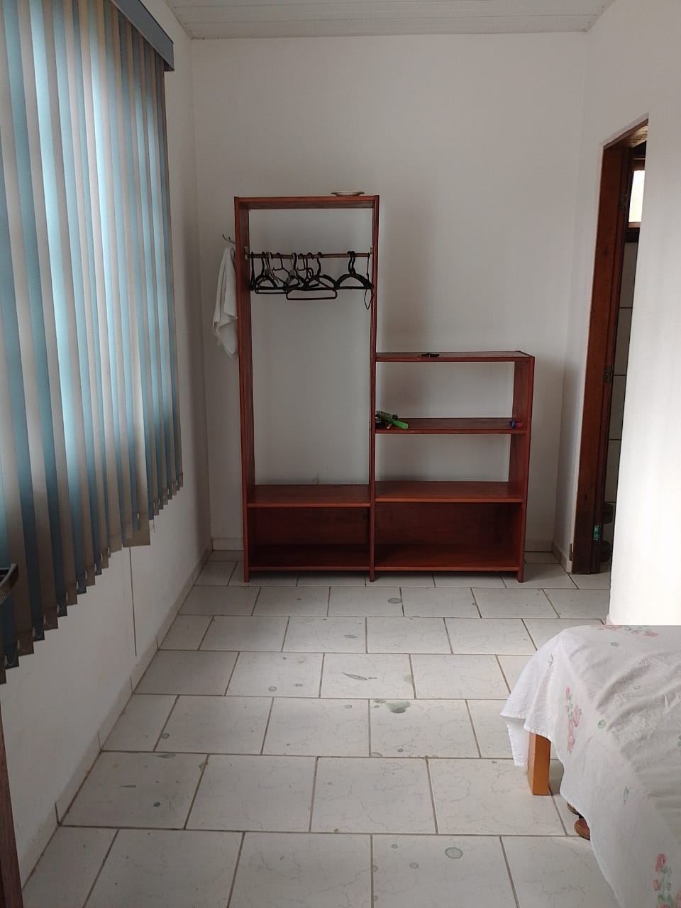Imagem Casa com 3 Quartos à Venda, Locação ou Temporada, 180 m² em Vila da Glória - São Francisco do Sul
