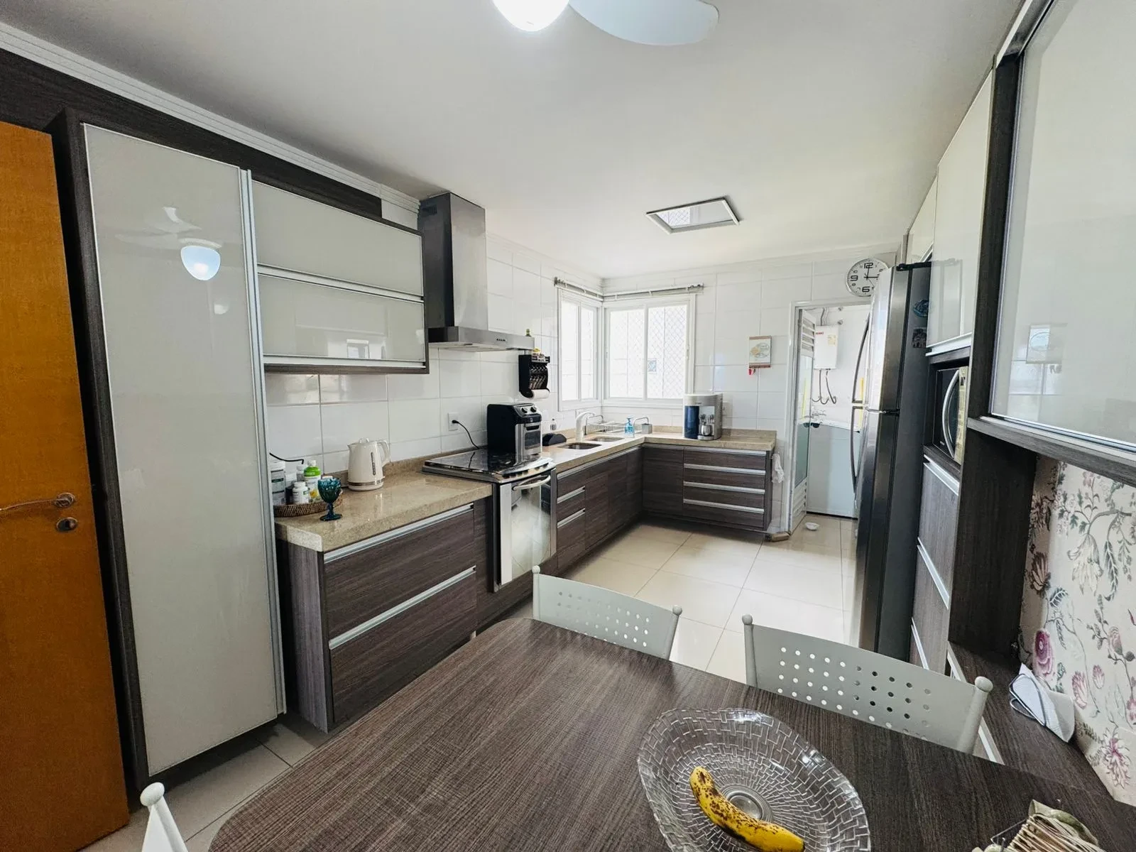 Imagem Apartamento com 3 Quartos para Alugar, 189 metros em Quilombo - Cuiabá