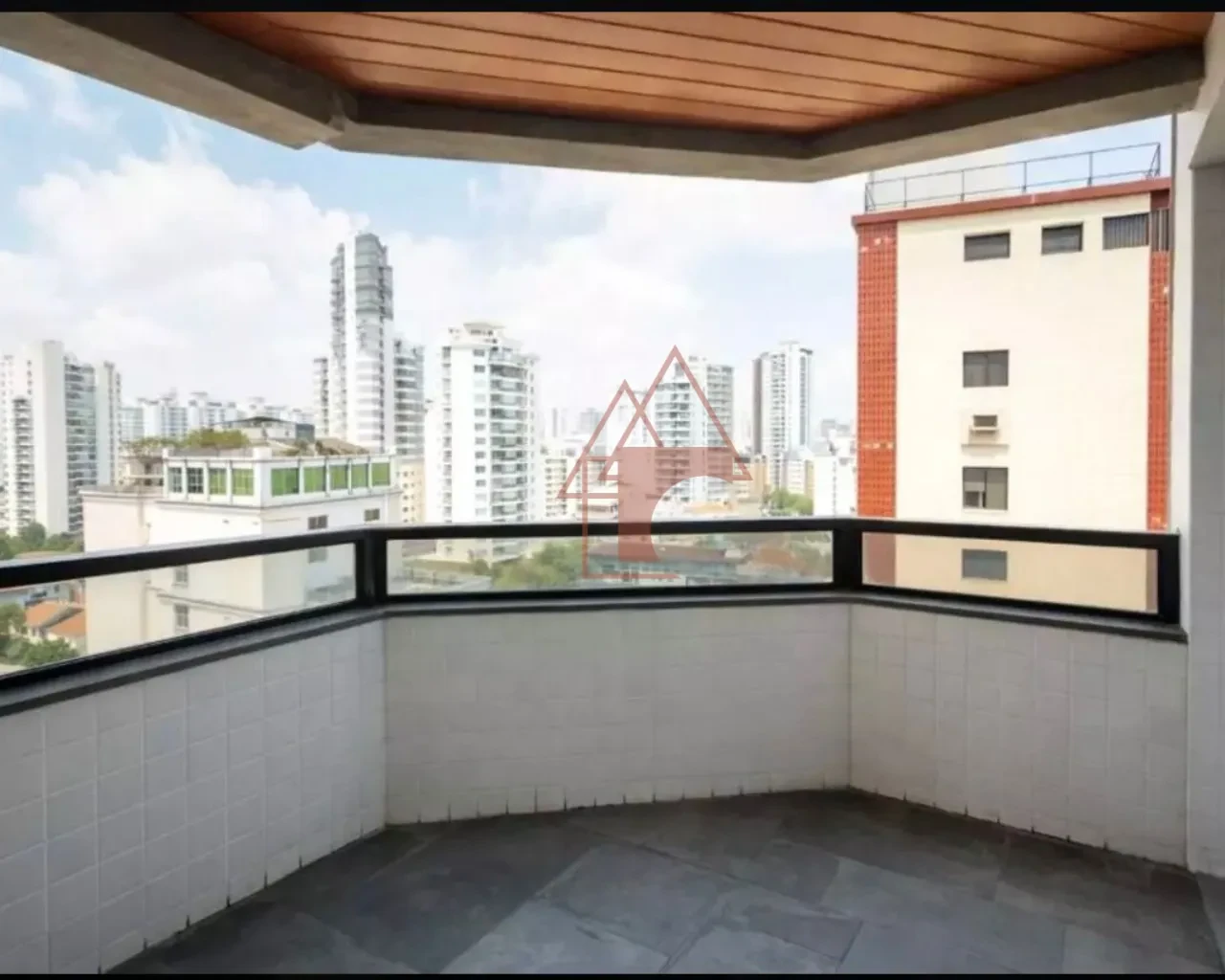 Imagem Cobertura com 1 Quarto à Venda, 112 m² em Pompéia - Santos